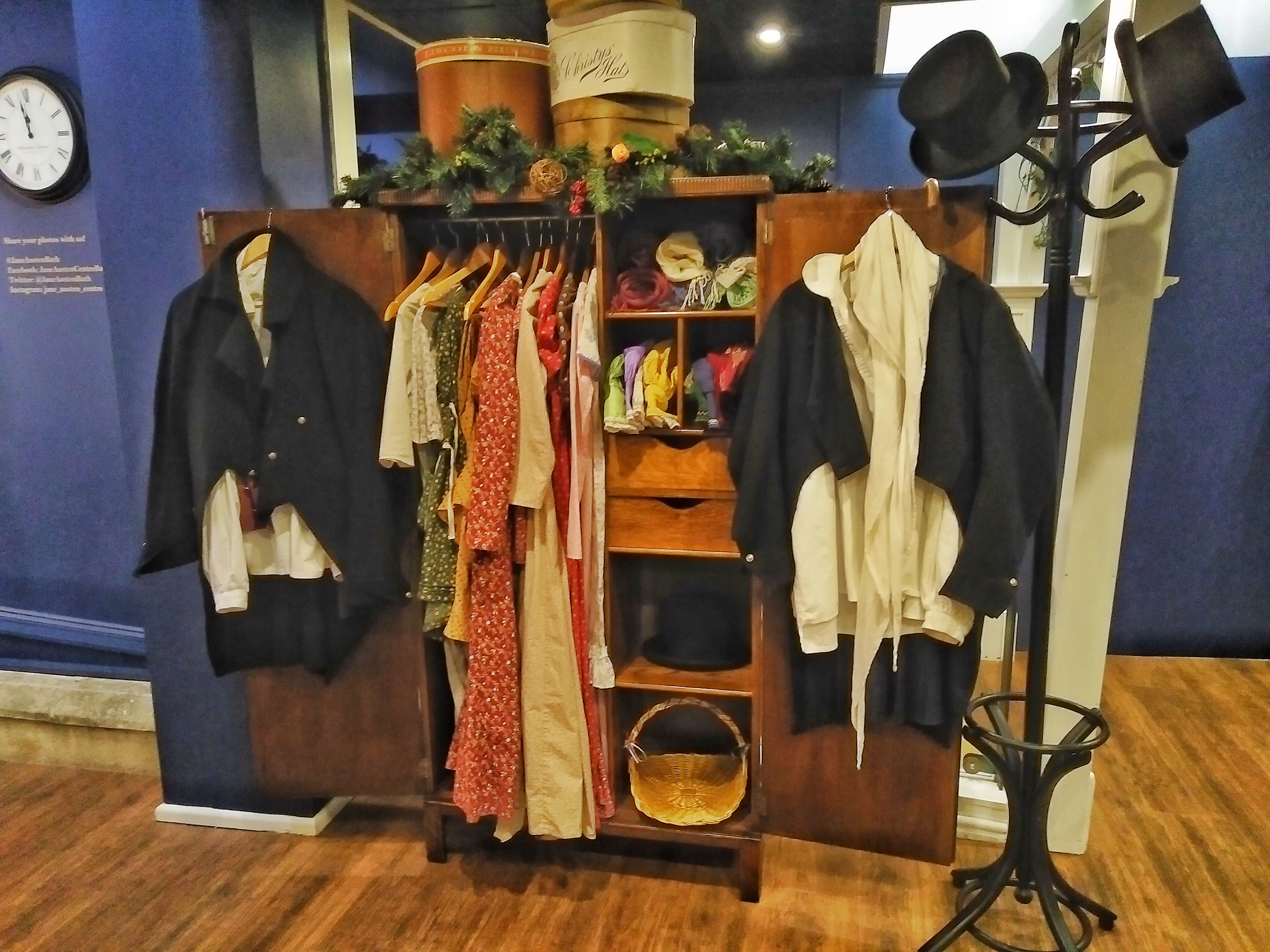 Jane Austen Museum Clothes